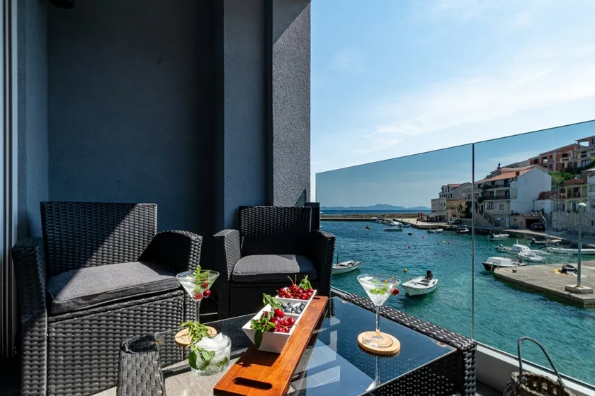 Luxury apartment Lucija - Image 1