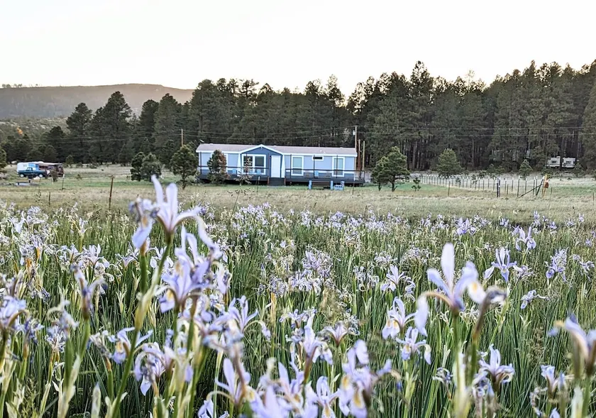 Hays Hideaway - Image 1