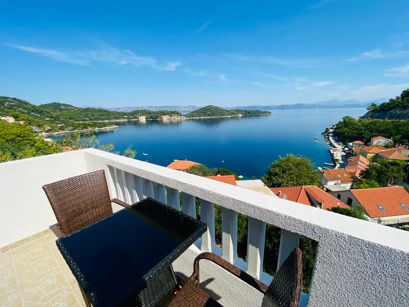 Stunning Sea View Apartment 2+2 - Image 1
