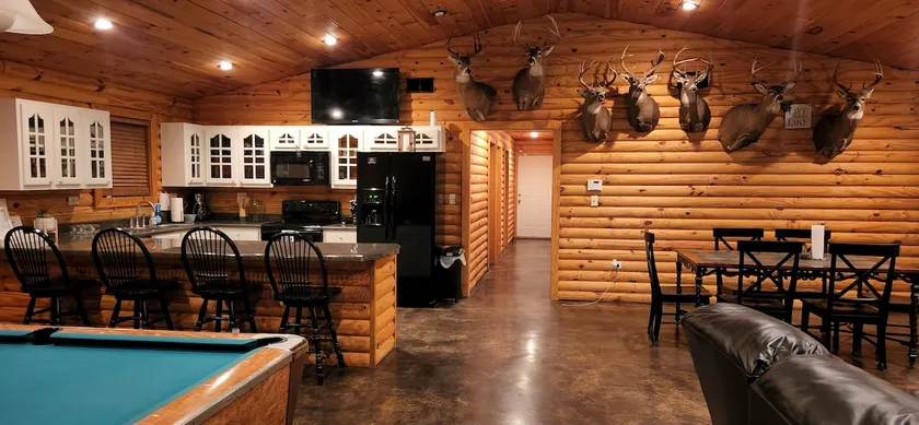 The Lodge Cabin - Image 1