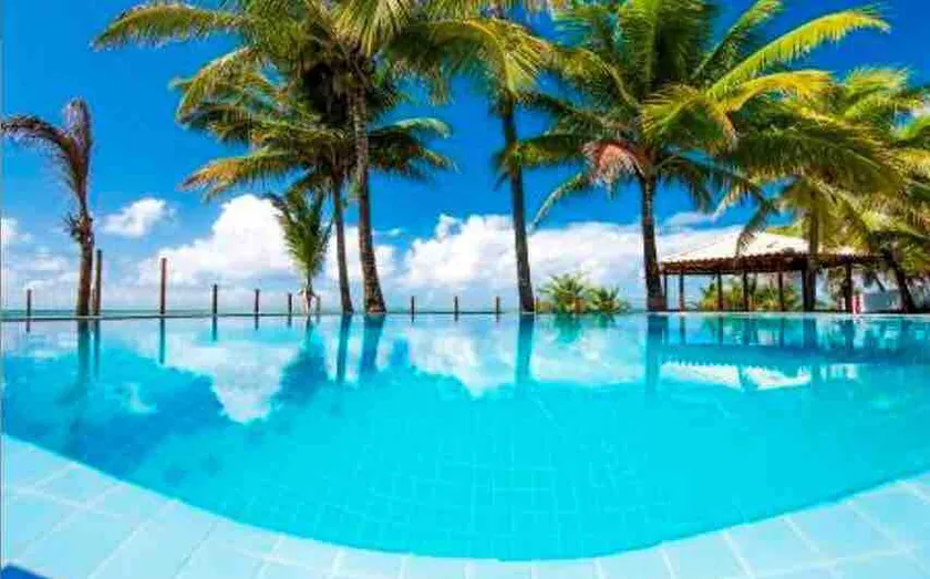 BEAUTIFUL Village LUXURY FEET IN THE SAND Balcony Front Sea - Image 1