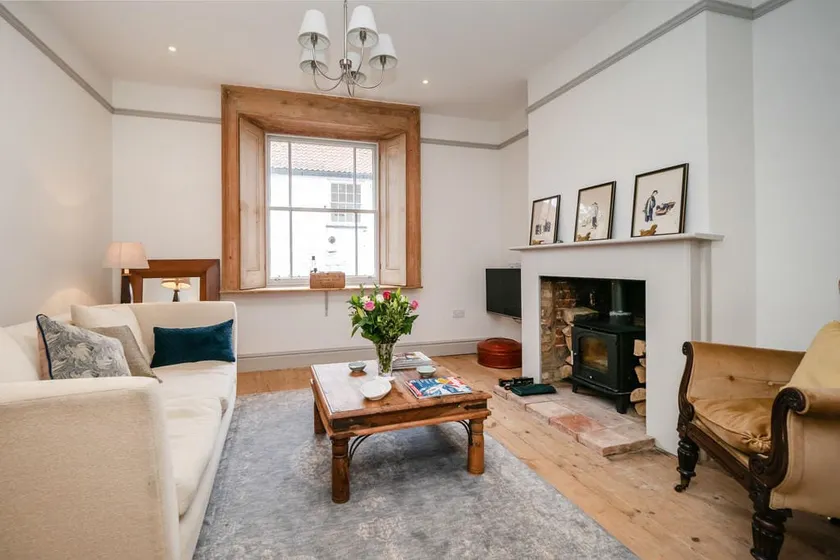 The Cosy Cottage - Image 1