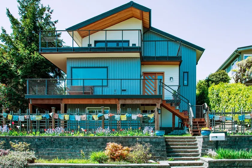 Peaceful West Seattle Retreat - Self-contained - Image 1