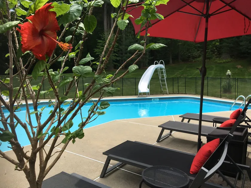 Garden Level Suite with Beautiful Pool - Image 1