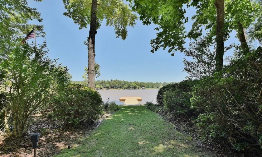 LAKE - Mins to Ft Benning, Downtown,North Columbus - Image 1