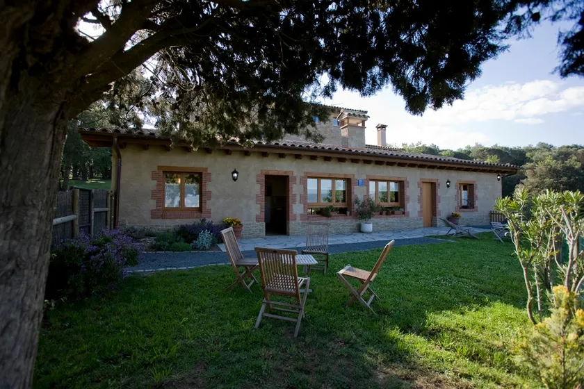Charming country house - Image 1