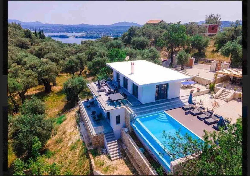 Nr Barbati 5 Bedrooms - Modern Villa sleeps 10 - Image 1