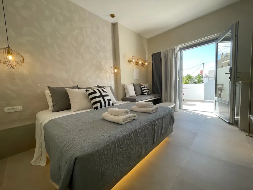 Selyna, New modern apartment in Santorini! - Image 1