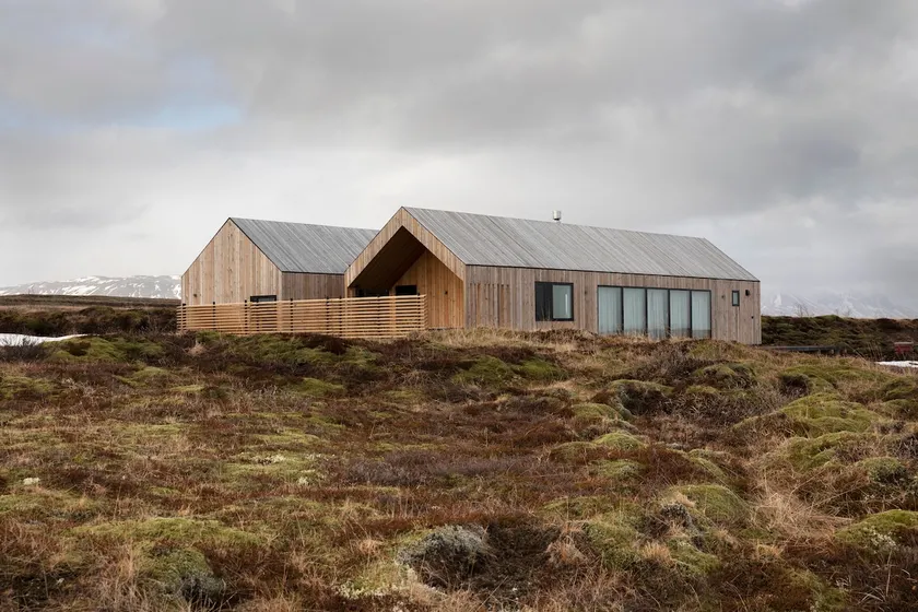 Luxury house, Golden Circle getaway - Private hot tub and sauna - Image 1