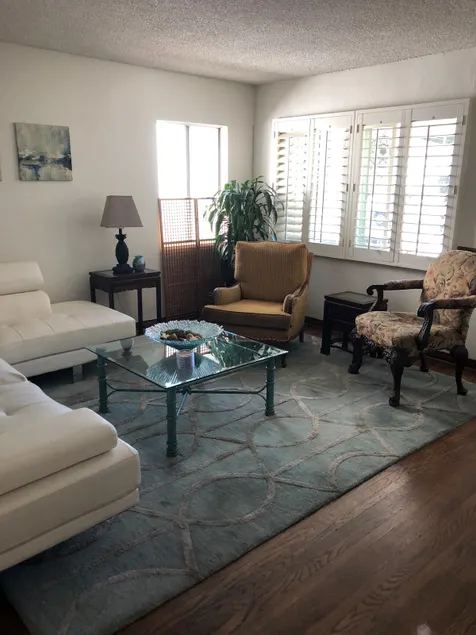 Charming - Private 2 Bed Room House - Image 1