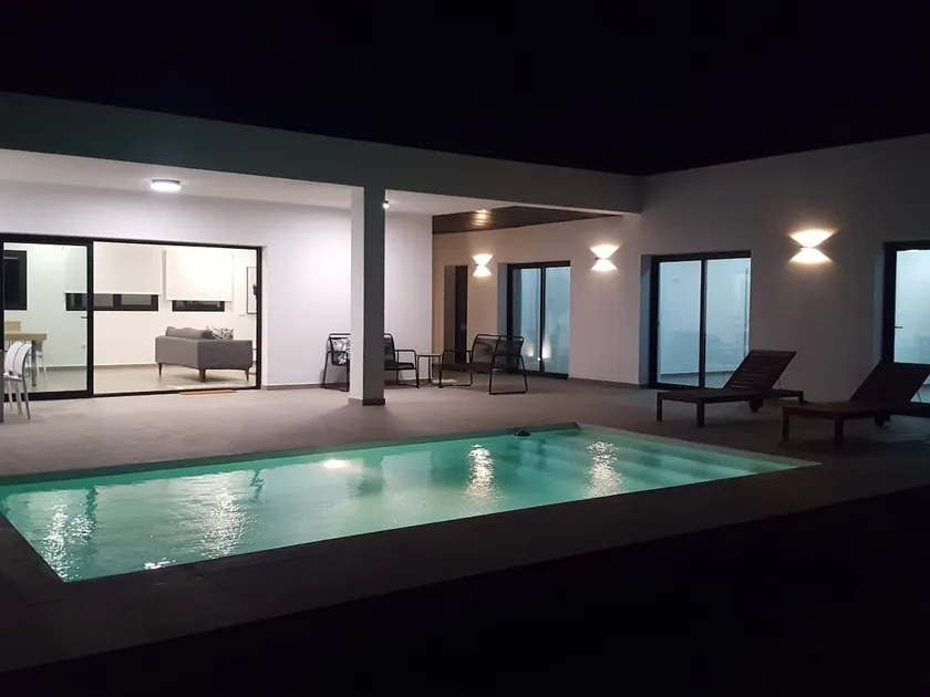 Villa Montaña Colorada - Image 1