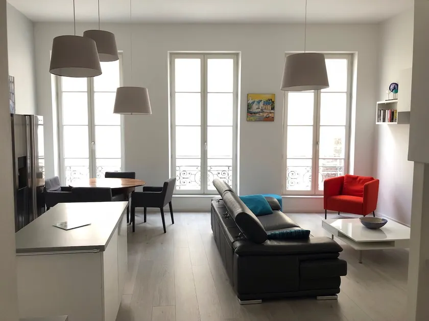 exceptional apartment in the historic center of La Rochelle classified 4 **** - Image 1