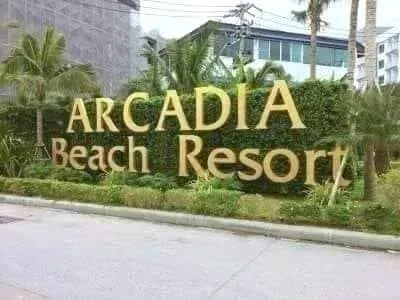 Arcadia beach resort Pattaya - Image 1