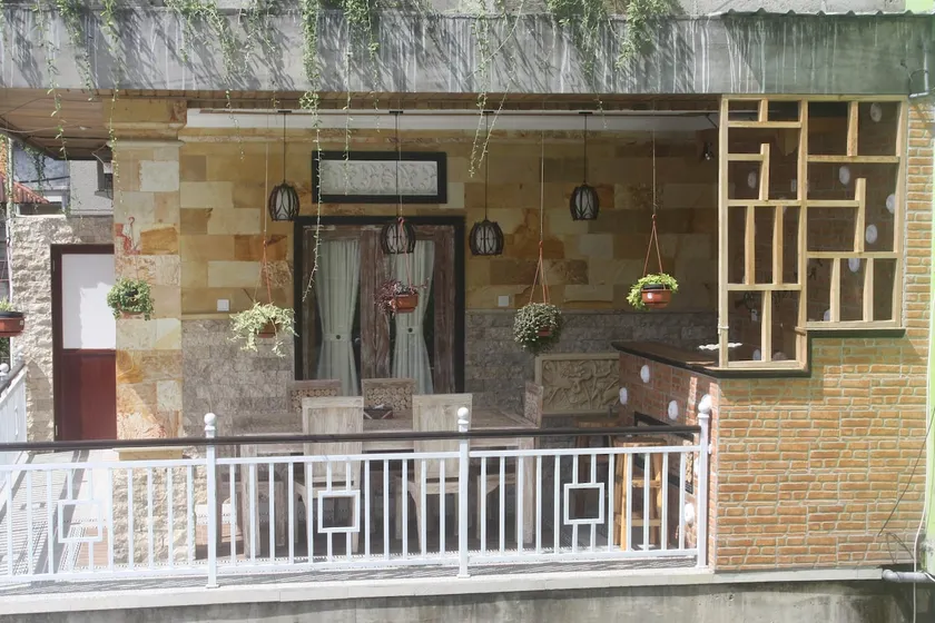Lesley B&B Apartment - Image 1