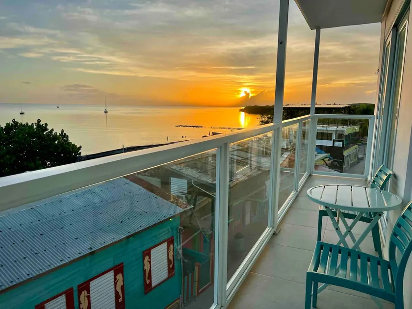 AQUA MARE 302, Tina Sea View Poblado Boquerón. - Image 1