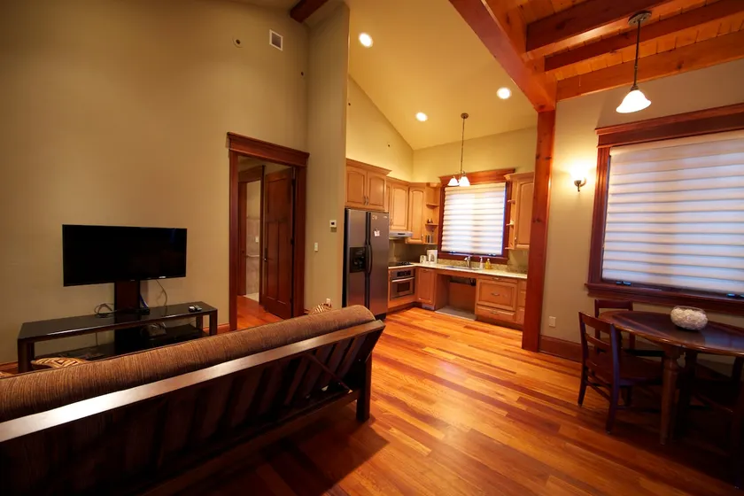 Smithfield Canyon Luxury Apt (Completely Private) - Image 1