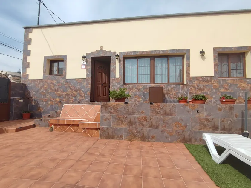 Villa Rosa - Image 1