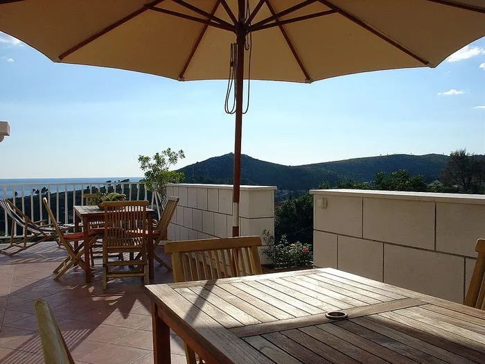Deluxe apartment in Mlini with swimming pool - Image 1