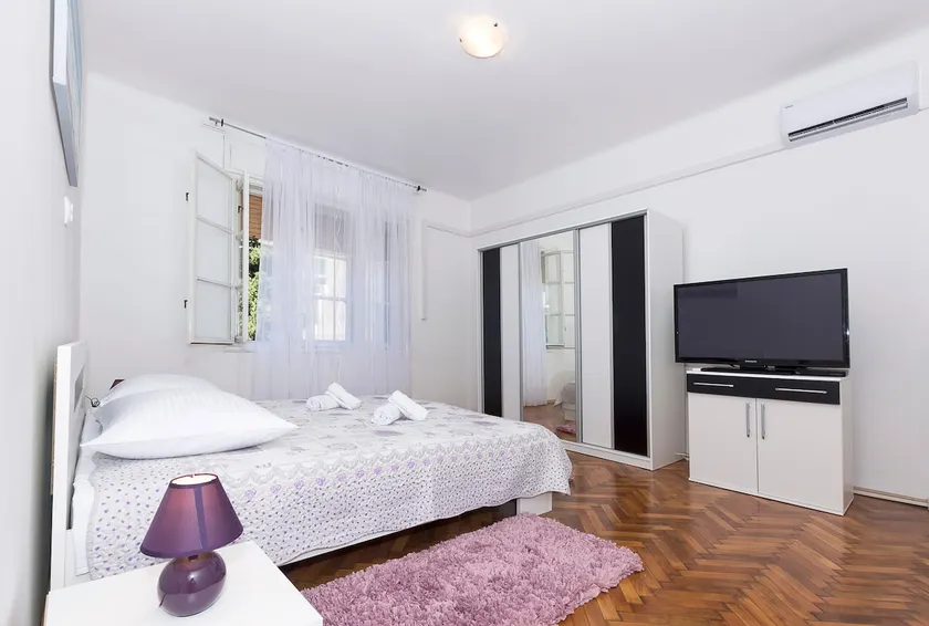 Apartment Mario - Image 1