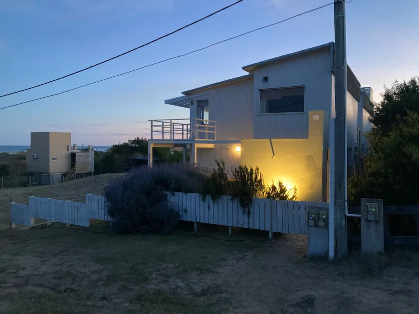Las Marinas BH- 50 meters from the beach. - Image 1