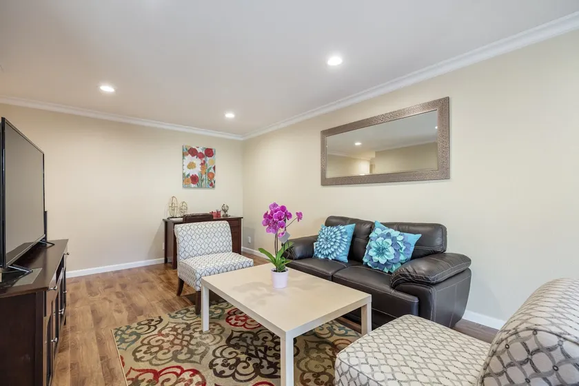 888 Neu gestalten Luxus Apt Saratoga, Cupertino, Sunnyvale, Campbell, Santa Clara um - Image 1