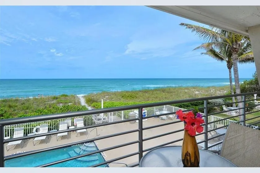 Amazing beachfront View & balcony on Long Boat Key - Image 1