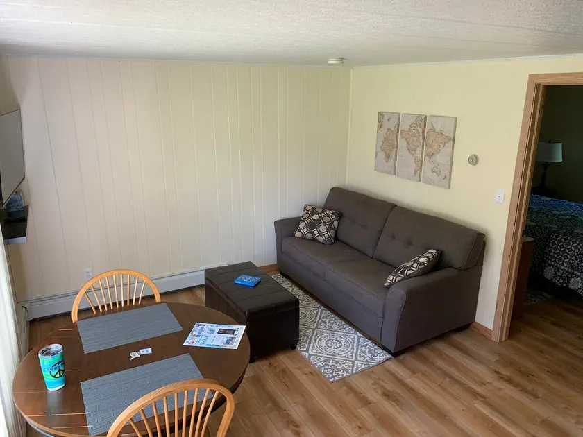 Marquette Sisu Suite - Image 1