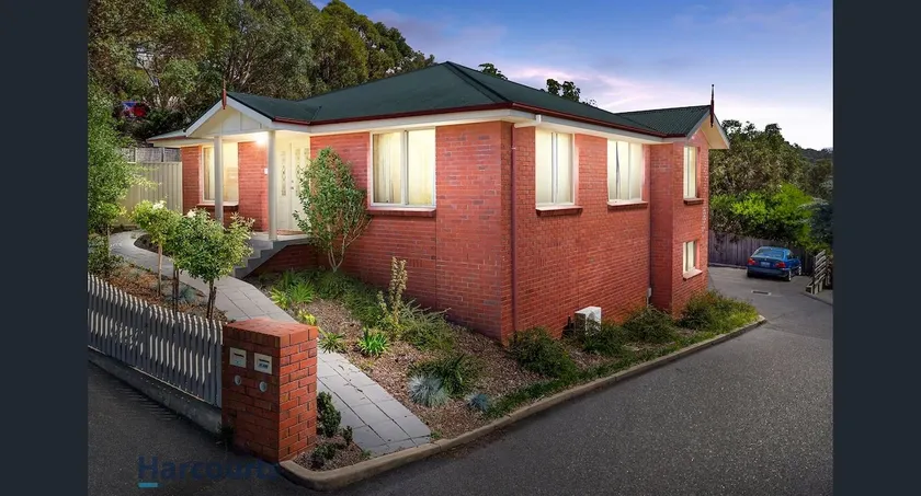 *Cataract Gorge* Gorgeous 3br Villa Launceston - Image 1