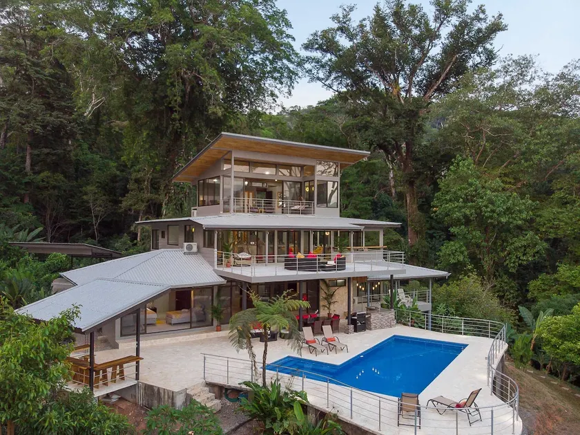 Sea Breeze II Luxury 6 BR Oceanview Estate between Dominical and Manuel Antonio - Image 1