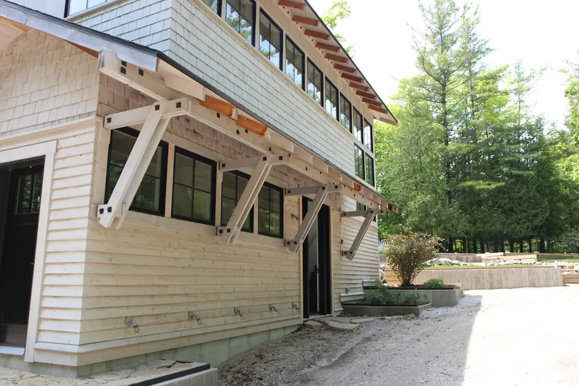 Ellison Bay Eclectic Style Cottage - Image 1
