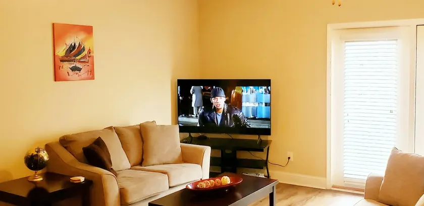 Modern, Comfortable, Spacious and Convenient - Image 1