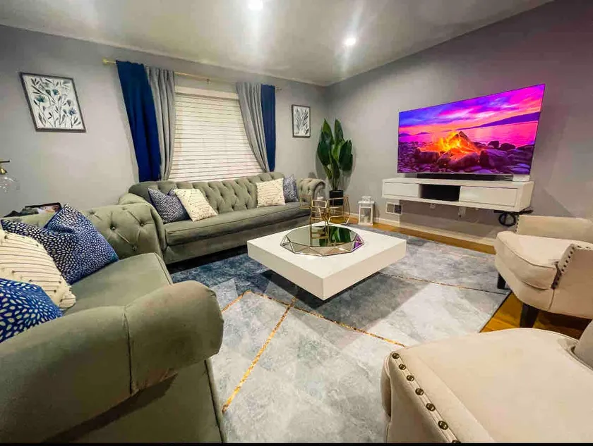 Modern comfortable 3 beds 2 baths near EWR airport - Image 1