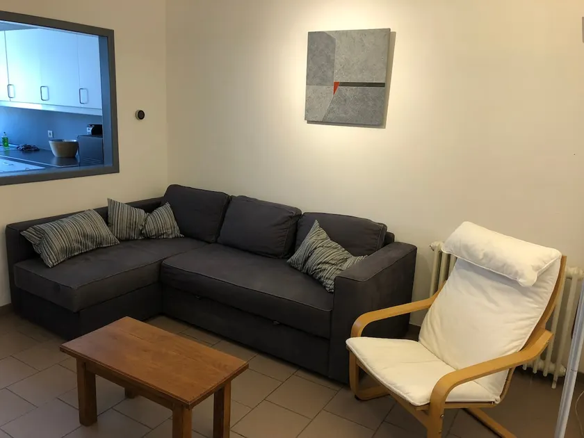 Beautiful cozy 2 bedrooms near Charleroi-Airport - Image 1
