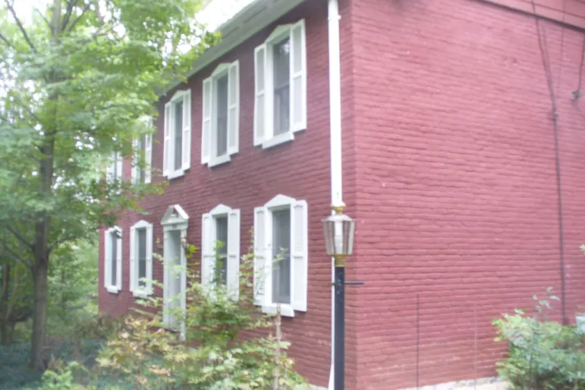 Comfortable and Large Historic House in Shep - Image 1
