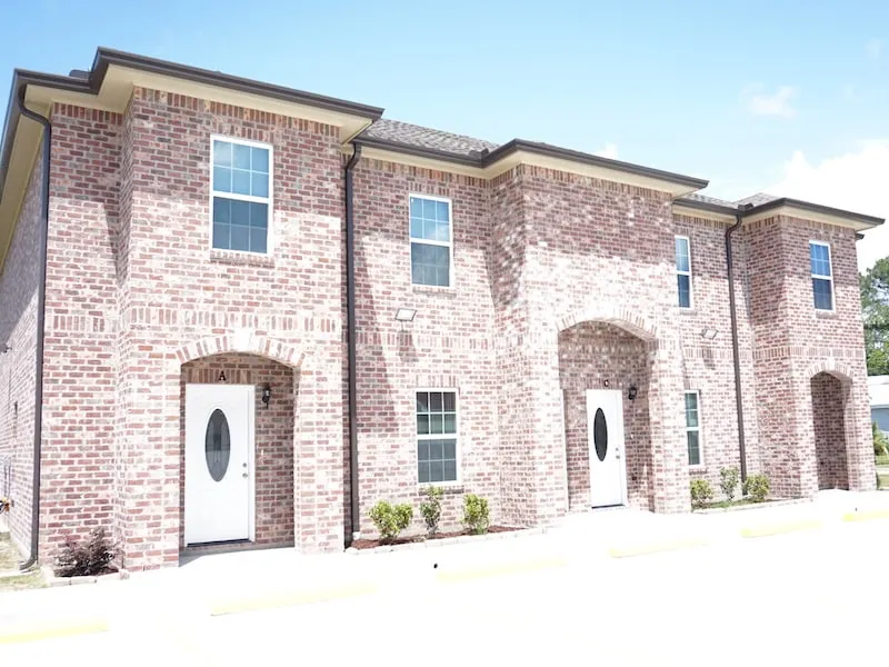 2 Bedroom/1.5 Bath Duplex - A - Image 1