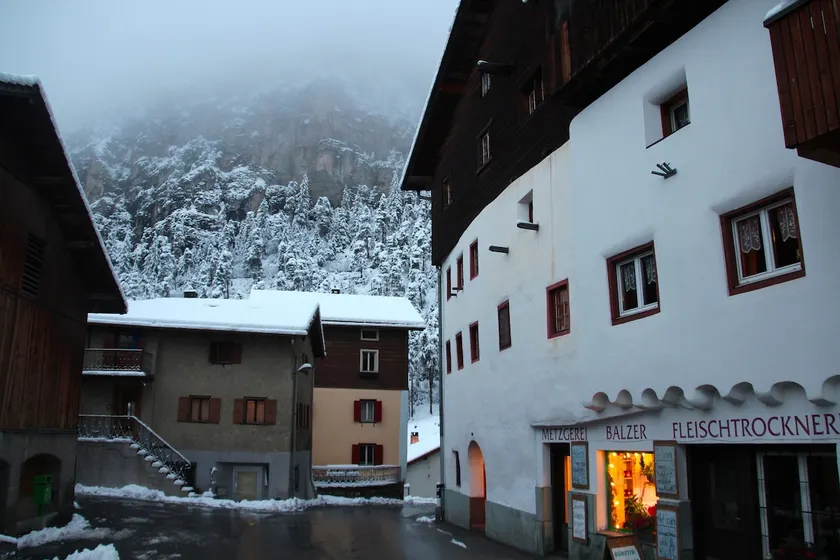 Tgesa Ferrera – historic Mountain Residence - Image 1