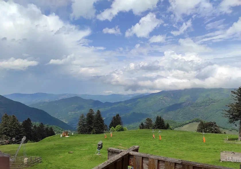 Apartment in the Pyrenees - Image 1