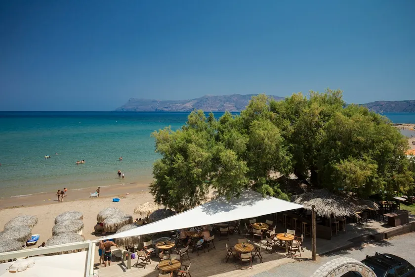 Mavros Molos Seaside deluxe Apartment - Image 1