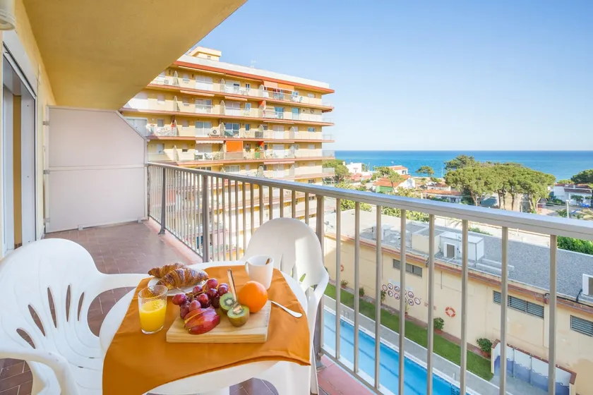Malgrat de Mar Blvd Seaview Apartment - Image 1