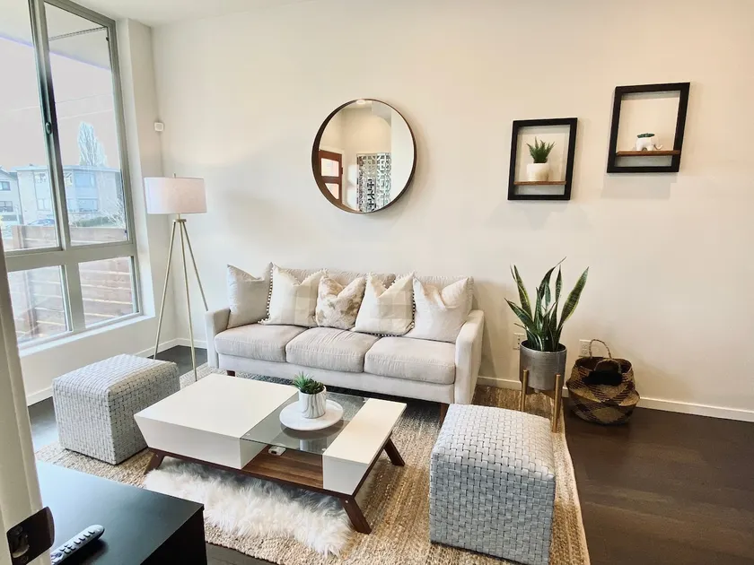 Spacious | Modern | Rooftop Views in W. Seattle - Image 1