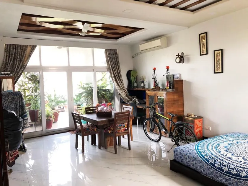 The Royal Luxury Suite: Fully Sanitised, AC, Wifi - Image 1