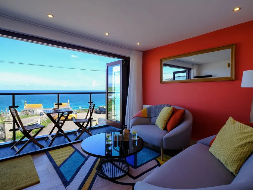 Golden Sands 1F apartment w/ sea views in St Ives - Image 1