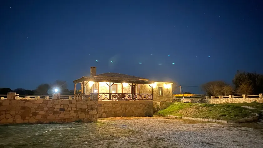 ADARA BAG HOUSE - Image 1