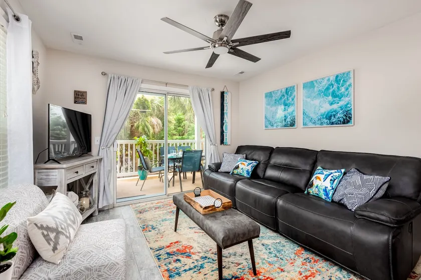 Fresh & Modern Folly Beach Condo - Image 1