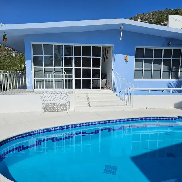 House with a private pool and ocean views - Image 1