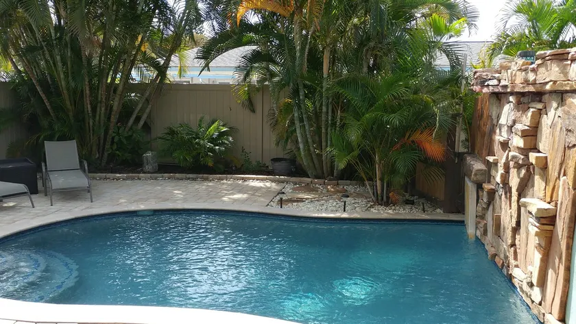 D's Hideaway - Image 1