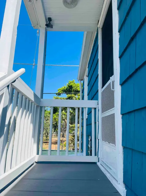 Charming Carriage House in Historic Neighbourhood - Image 1