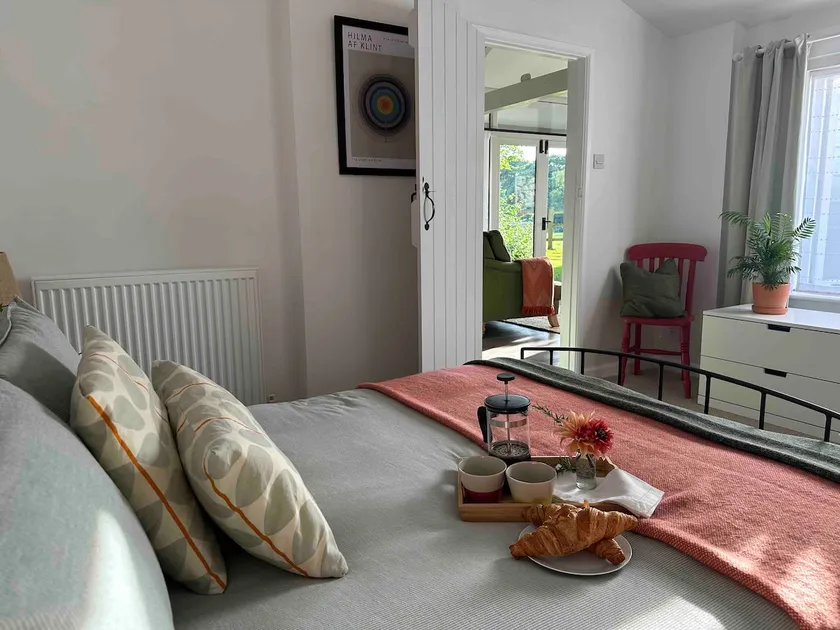 Delightfully peaceful and beautifully styled - Image 1