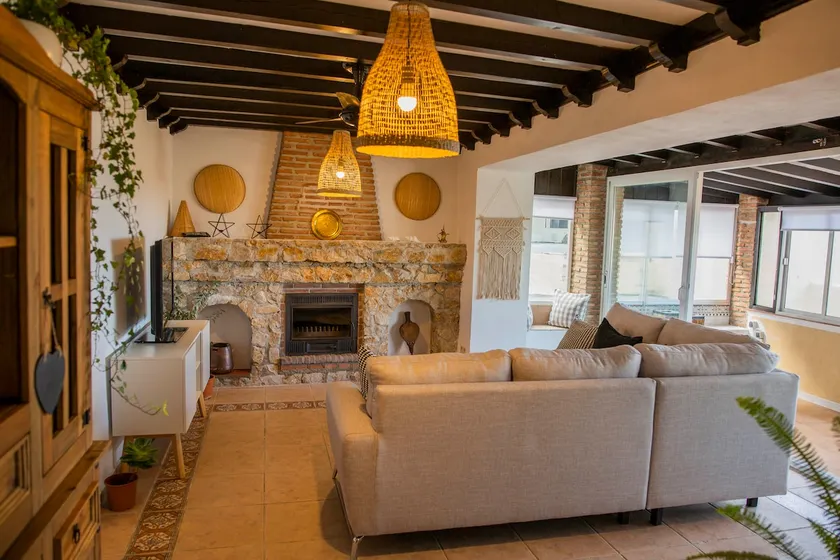 Experience a typical Andalusian house - Image 1