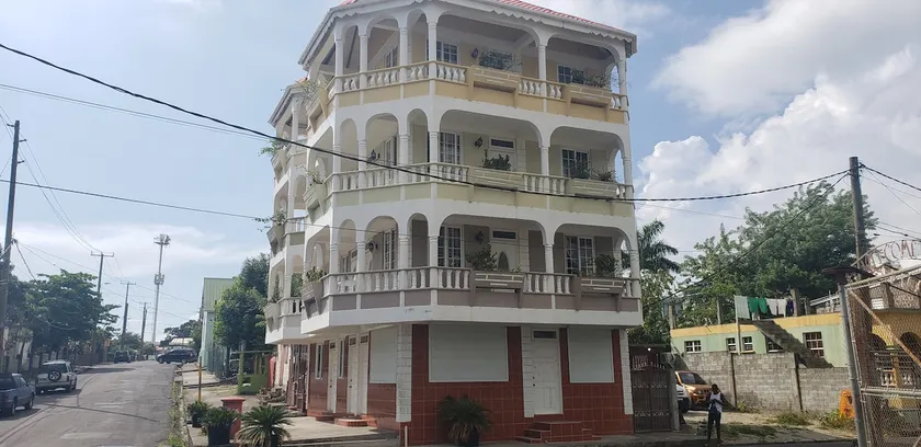 Unit 2 Private Apartment - Roseau - Image 1